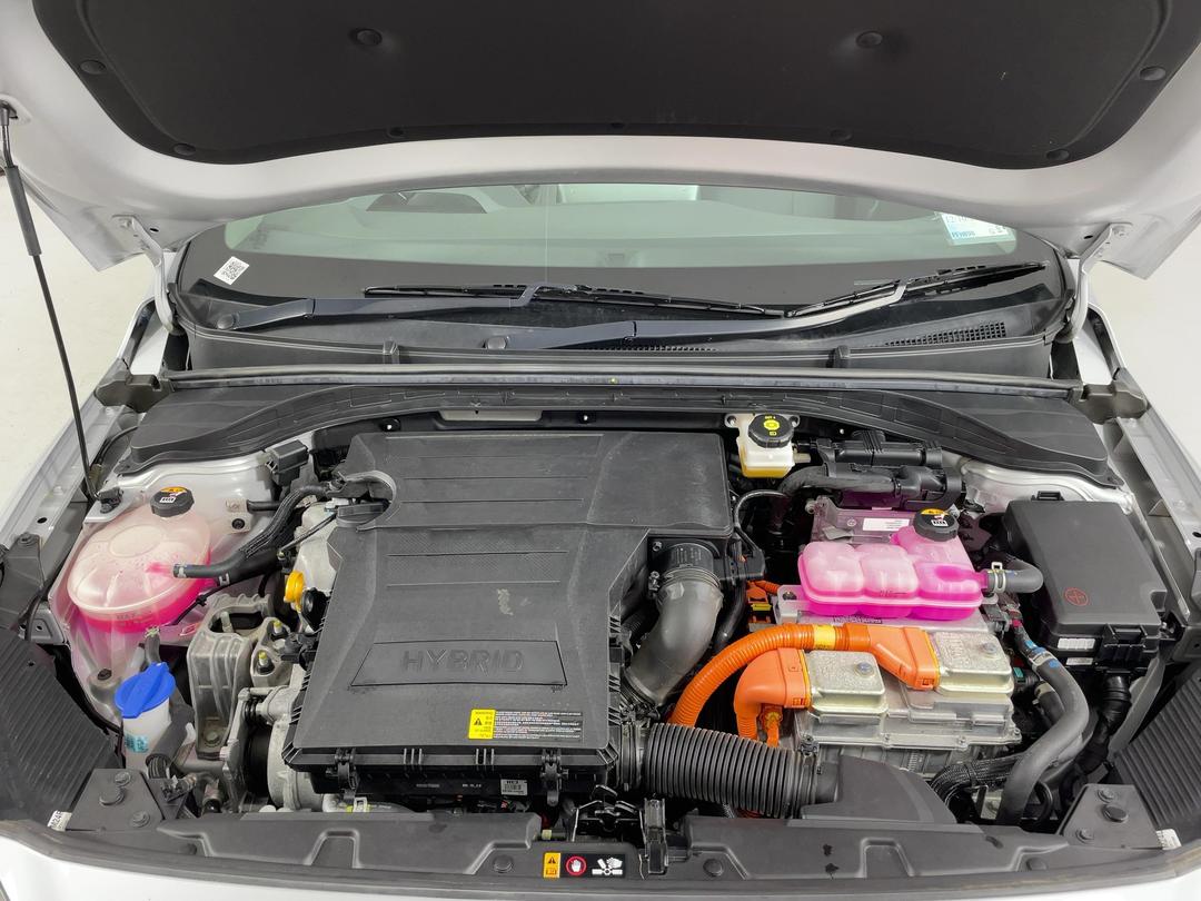 Photo '13' of Hyundai Ioniq