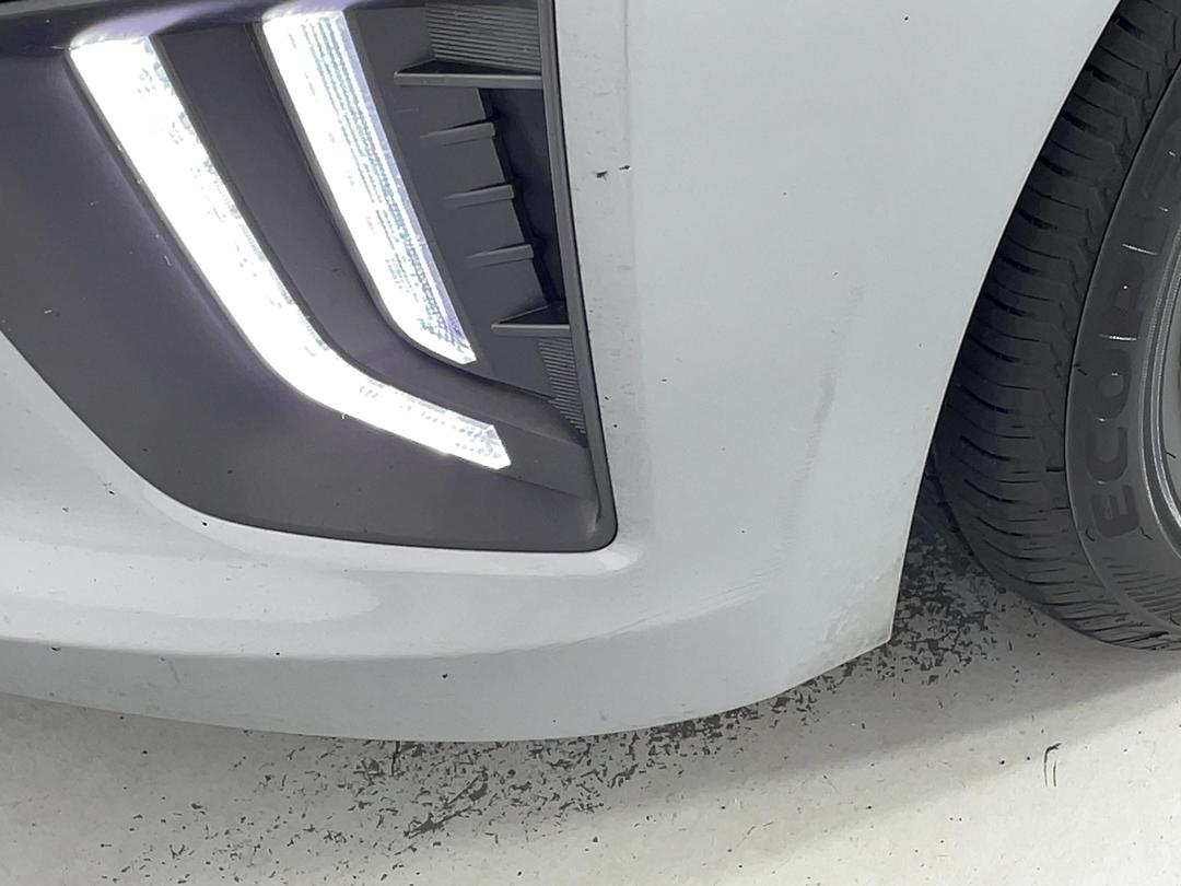 Photo '25' of Hyundai Ioniq