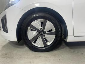 Photo '10' of Hyundai Ioniq