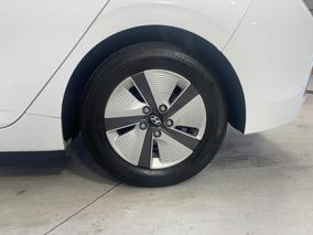 Photo '11' of Hyundai Ioniq