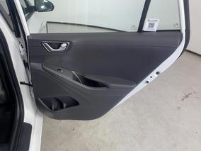 Photo '19' of Hyundai Ioniq
