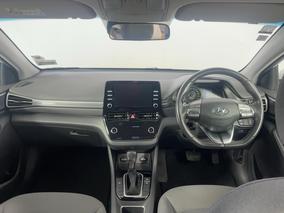 Photo '17' of Hyundai Ioniq