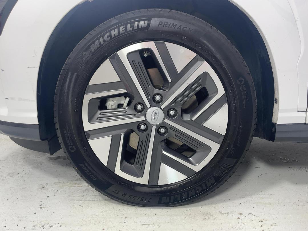 Photo '10' of Hyundai Kona