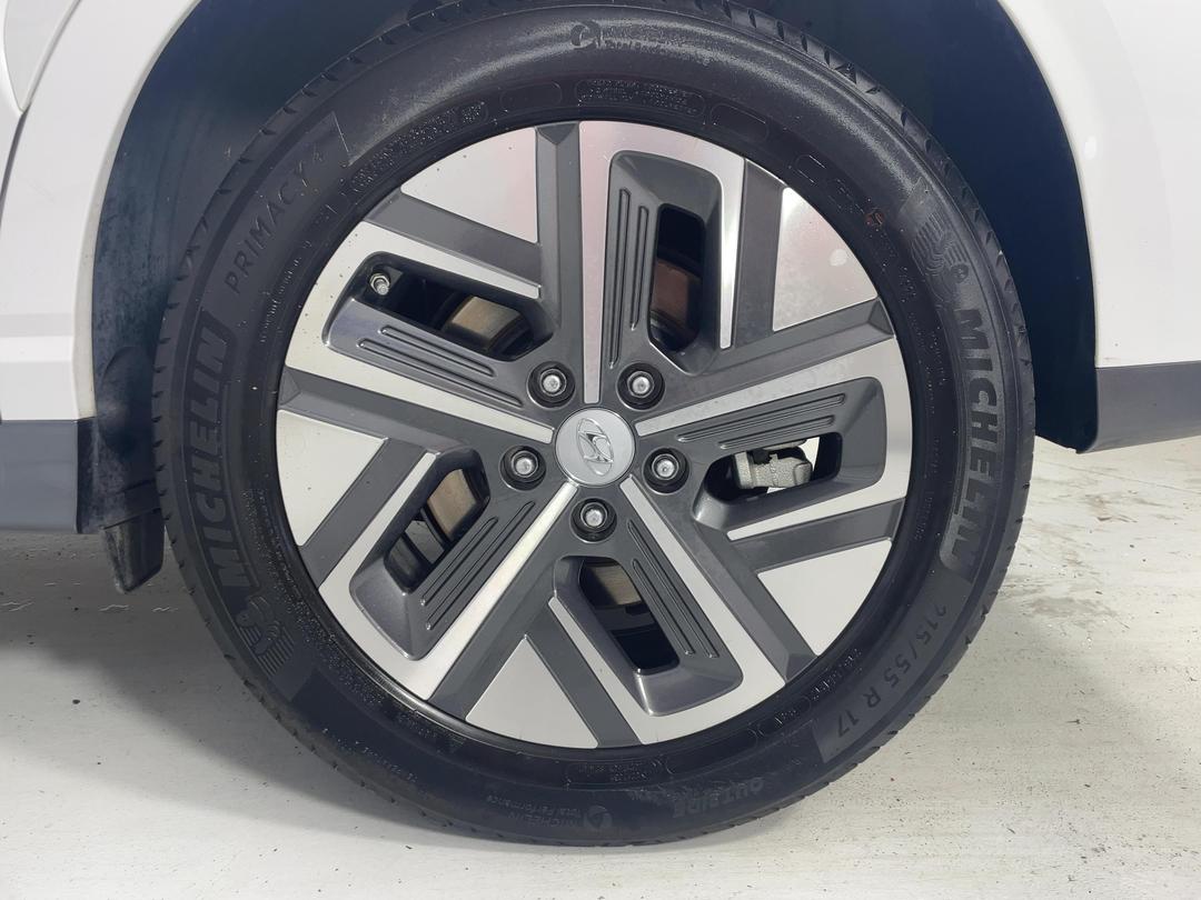 Photo '11' of Hyundai Kona