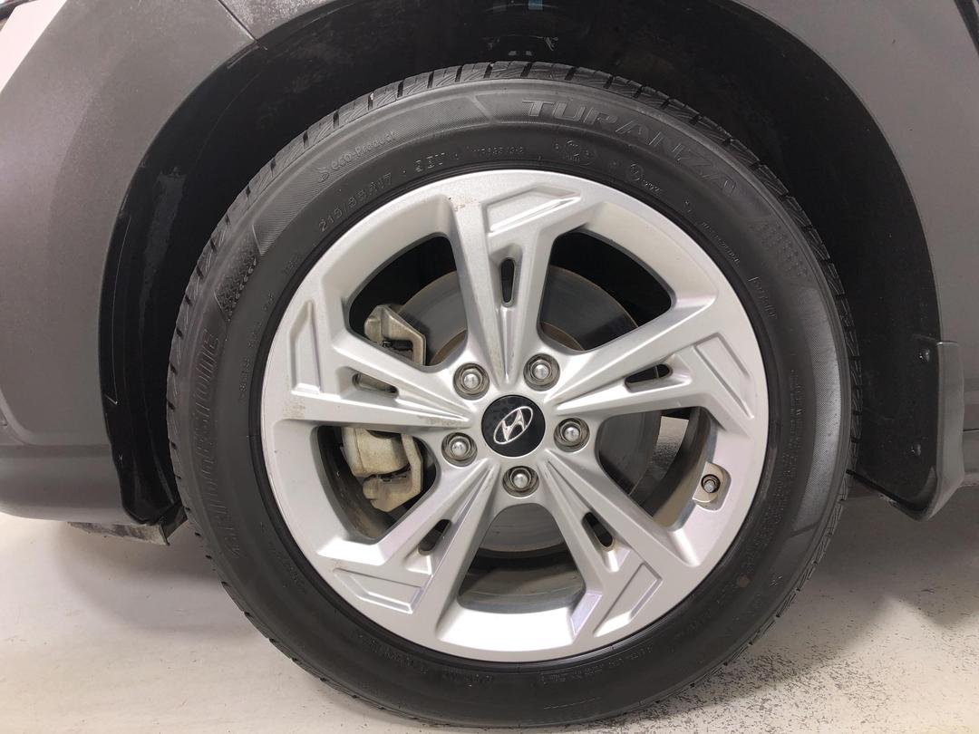 Photo '10' of Hyundai Kona