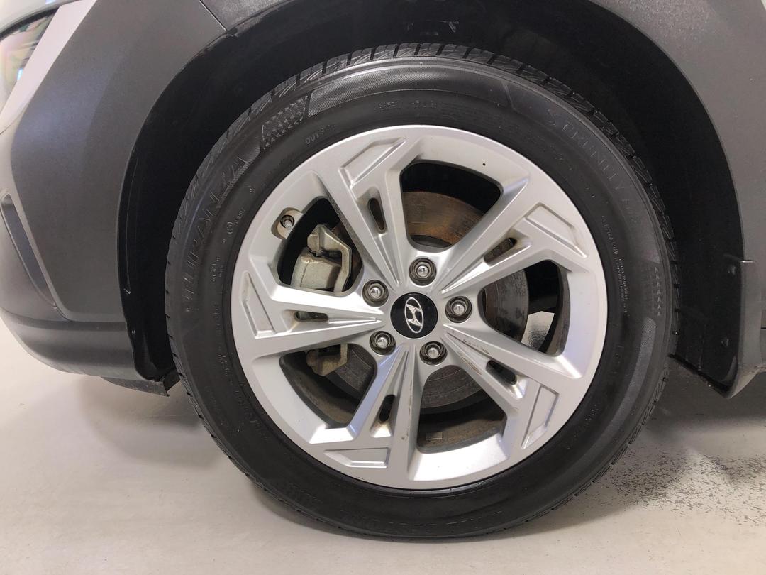 Photo '10' of Hyundai Kona