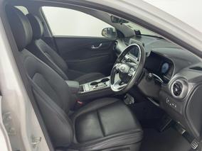 Photo '16' of Hyundai Kona