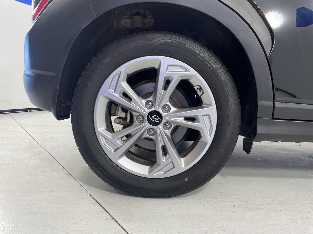 Photo '12' of Hyundai Kona