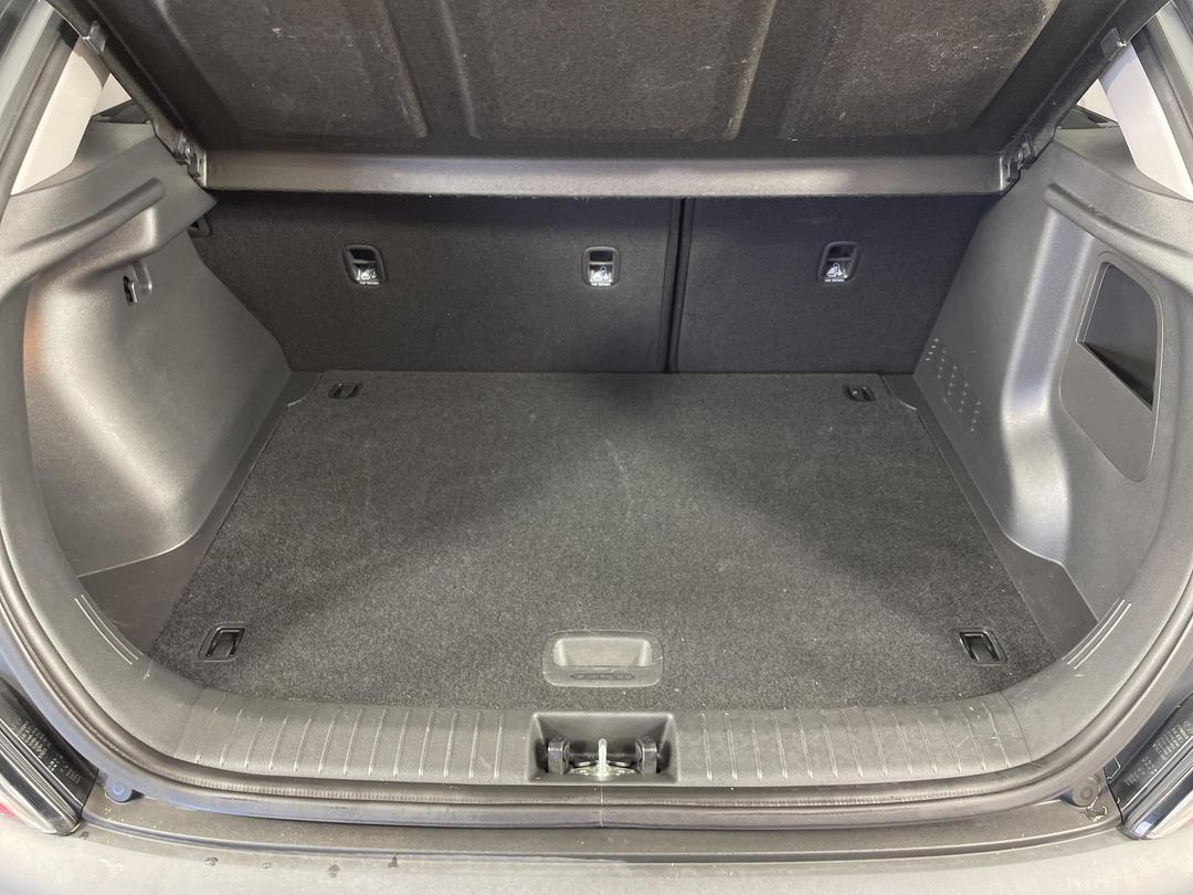 Photo '14' of Hyundai Kona