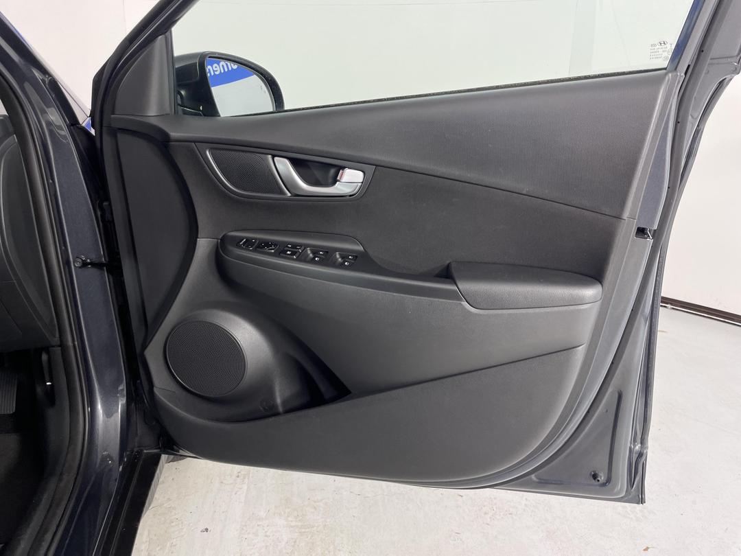 Photo '15' of Hyundai Kona