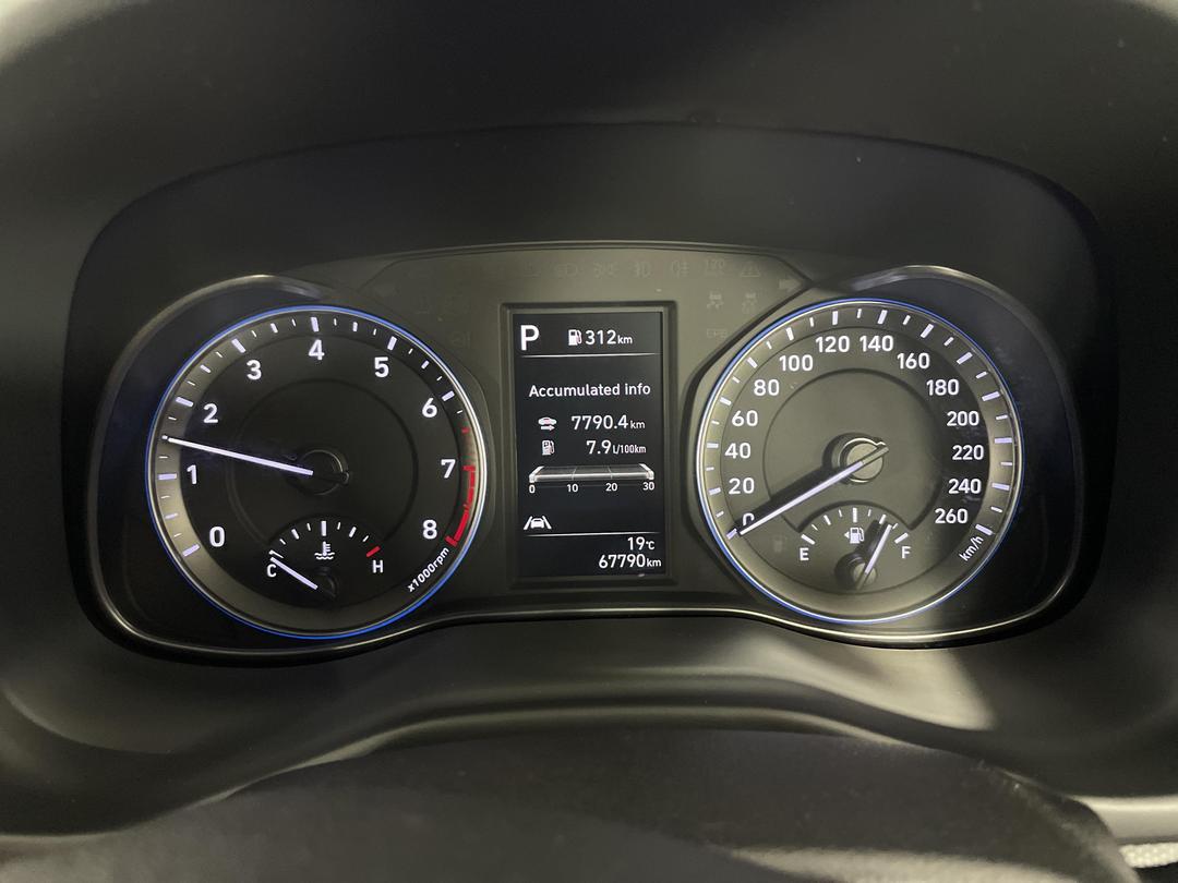 Photo '21' of Hyundai Kona