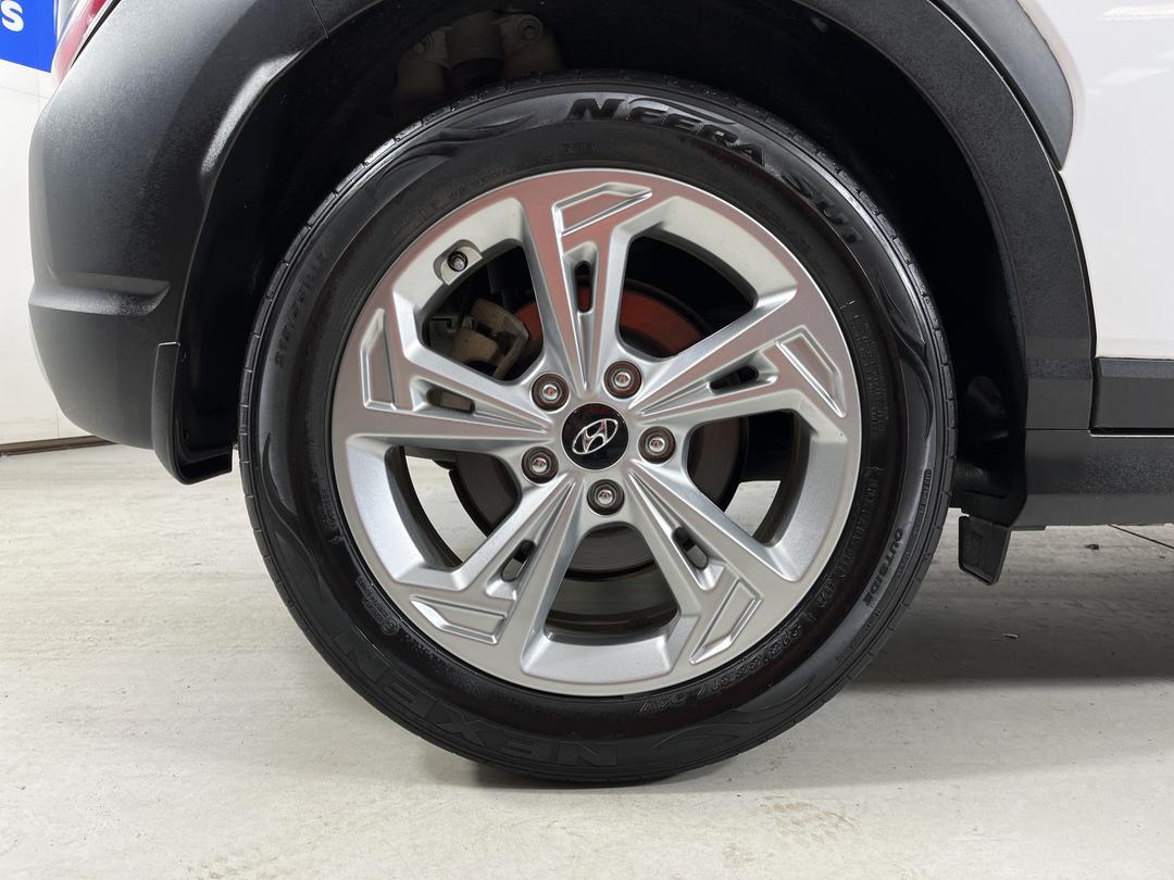 Photo '12' of Hyundai Kona