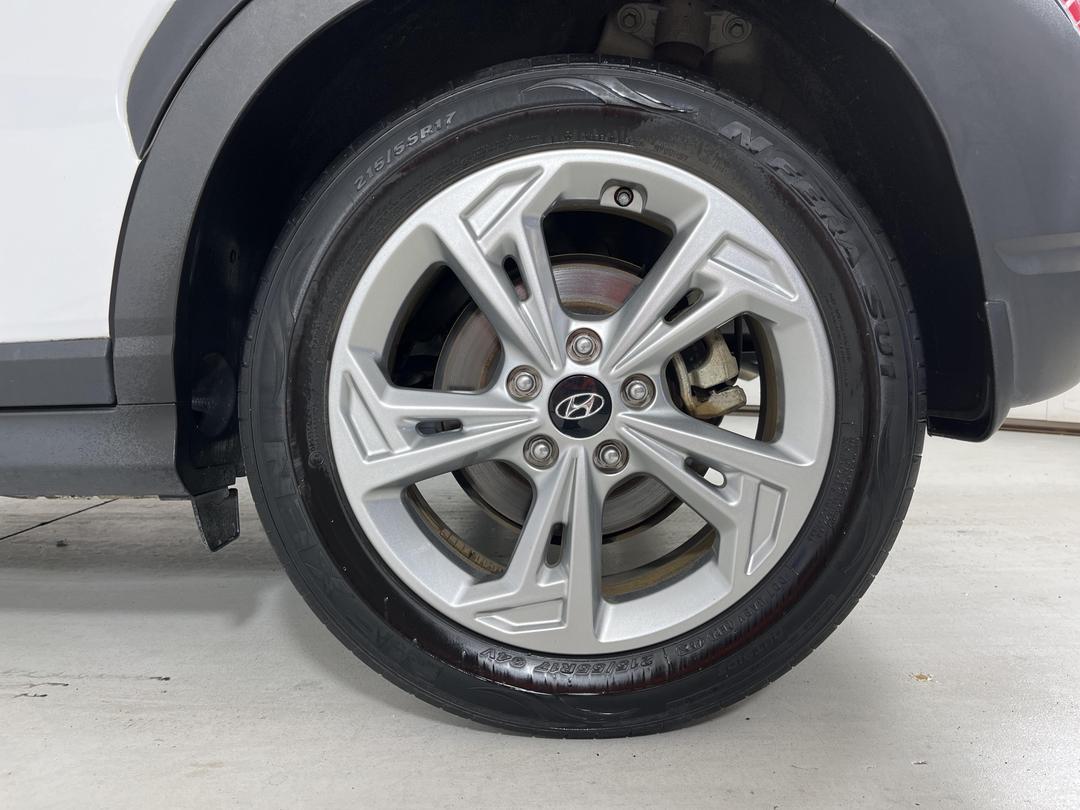 Photo '11' of Hyundai Kona