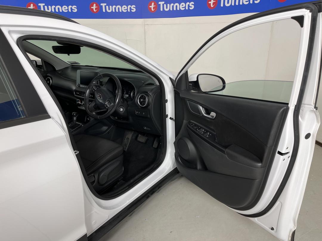 Photo '15' of Hyundai Kona