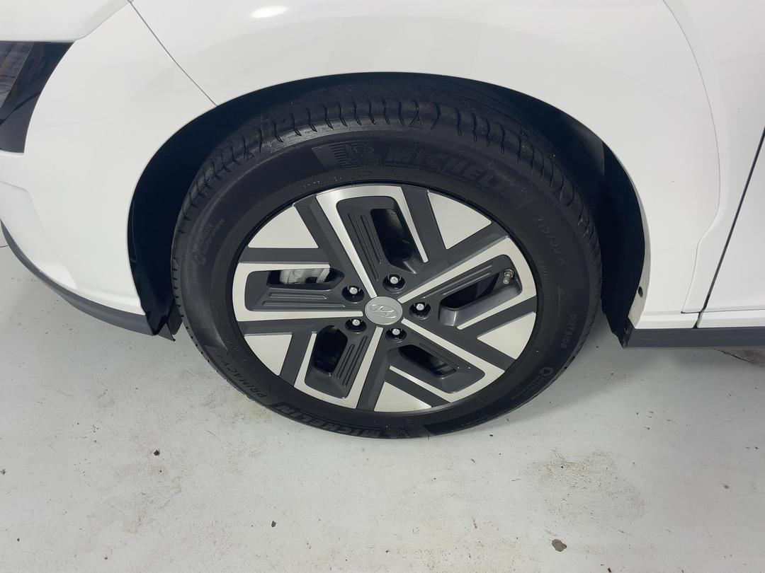 Photo '10' of Hyundai Kona