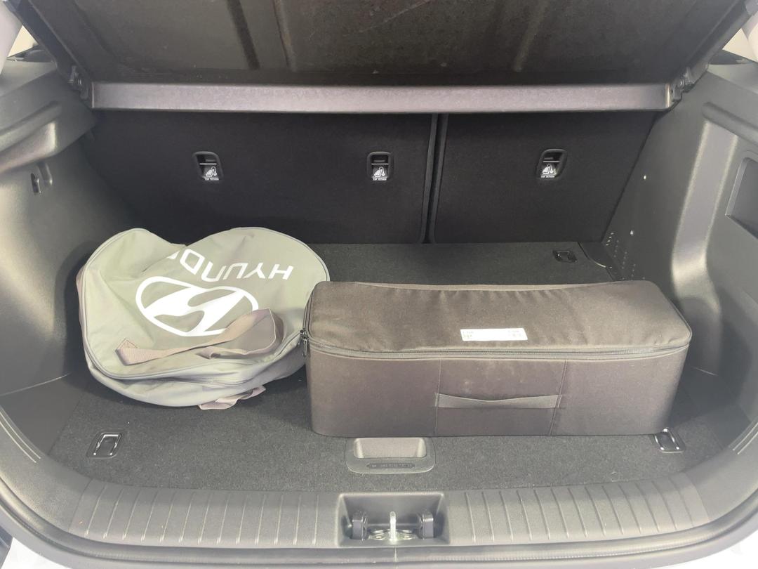 Photo '14' of Hyundai Kona