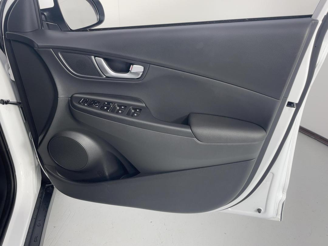 Photo '15' of Hyundai Kona