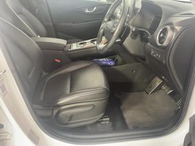 Photo '16' of Hyundai Kona