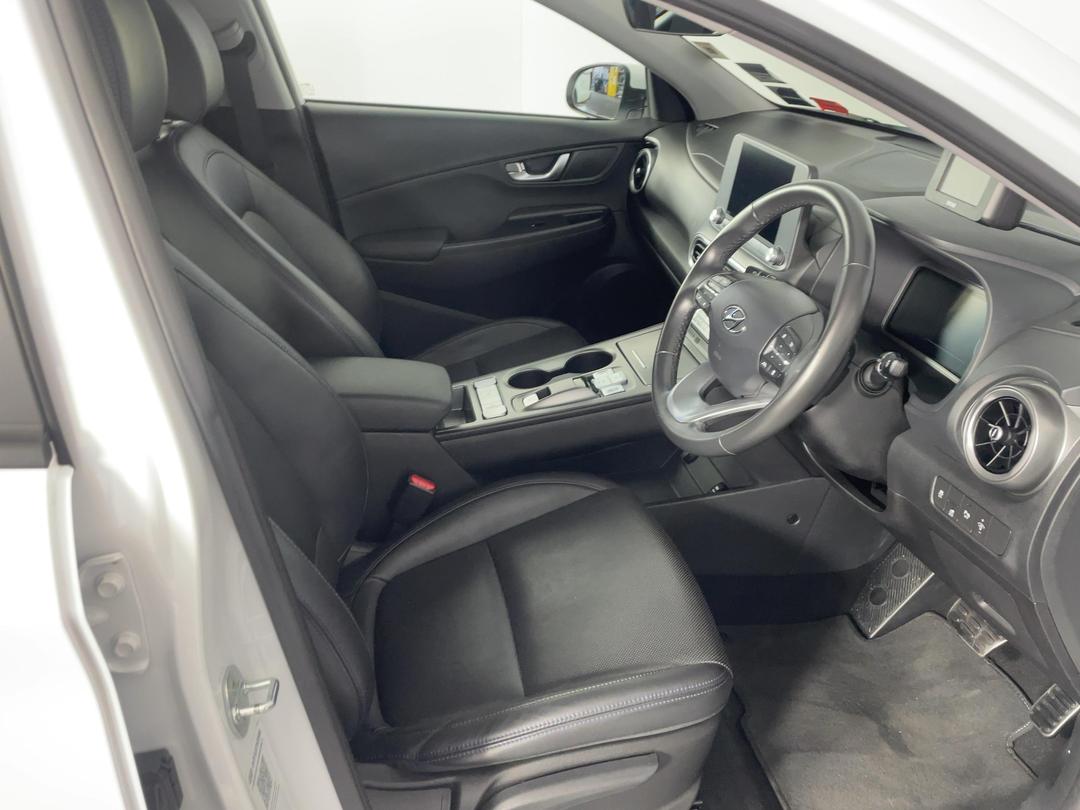 Photo '16' of Hyundai Kona