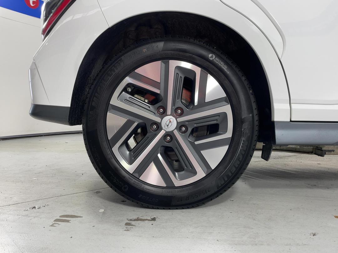 Photo '12' of Hyundai Kona
