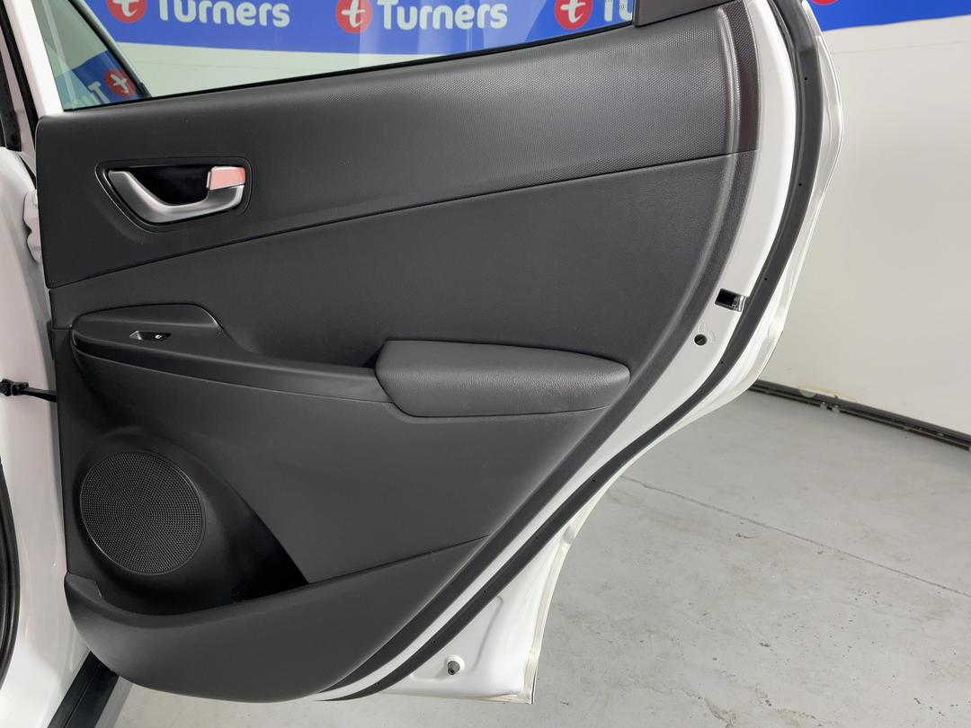 Photo '19' of Hyundai Kona