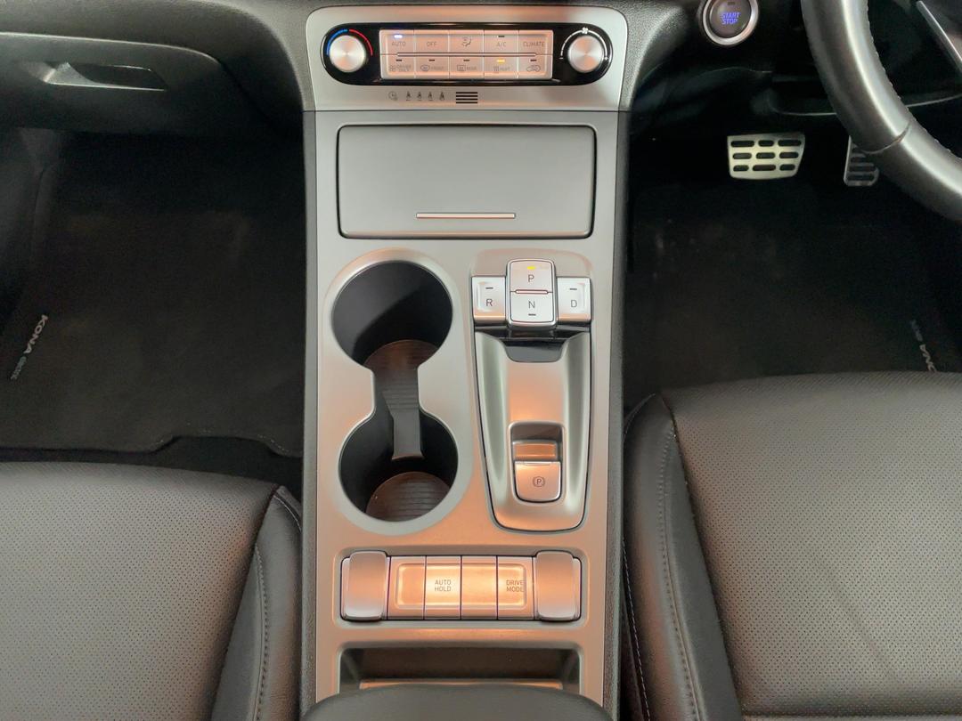 Photo '18' of Hyundai Kona