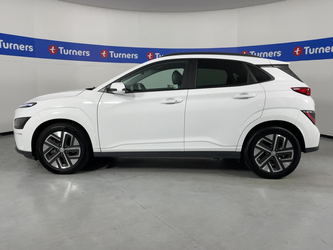 Photo '24' of Hyundai Kona