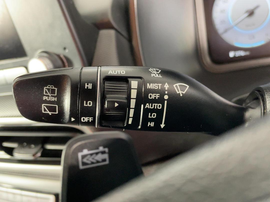 Photo '30' of Hyundai Kona
