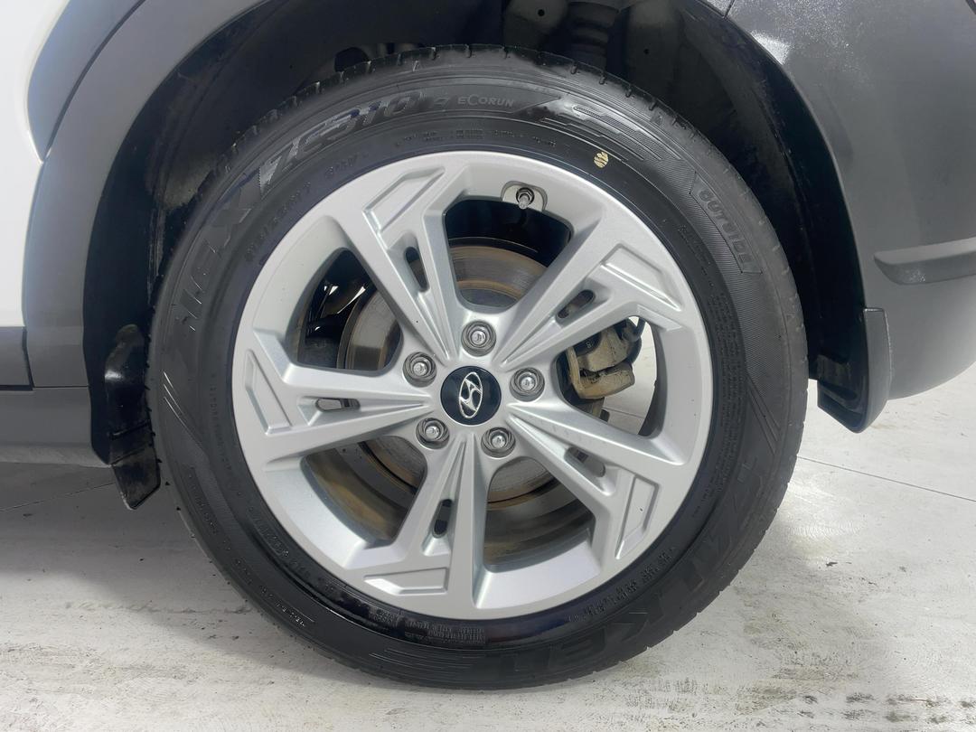 Photo '11' of Hyundai Kona