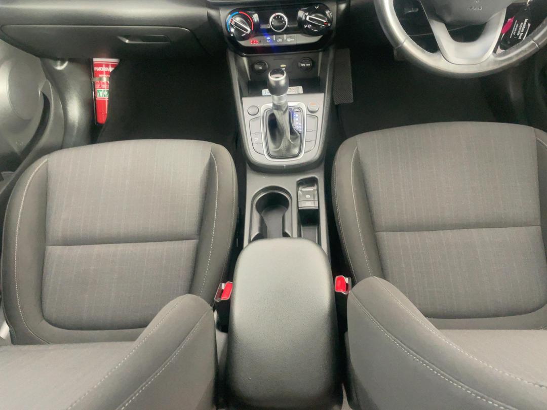 Photo '18' of Hyundai Kona