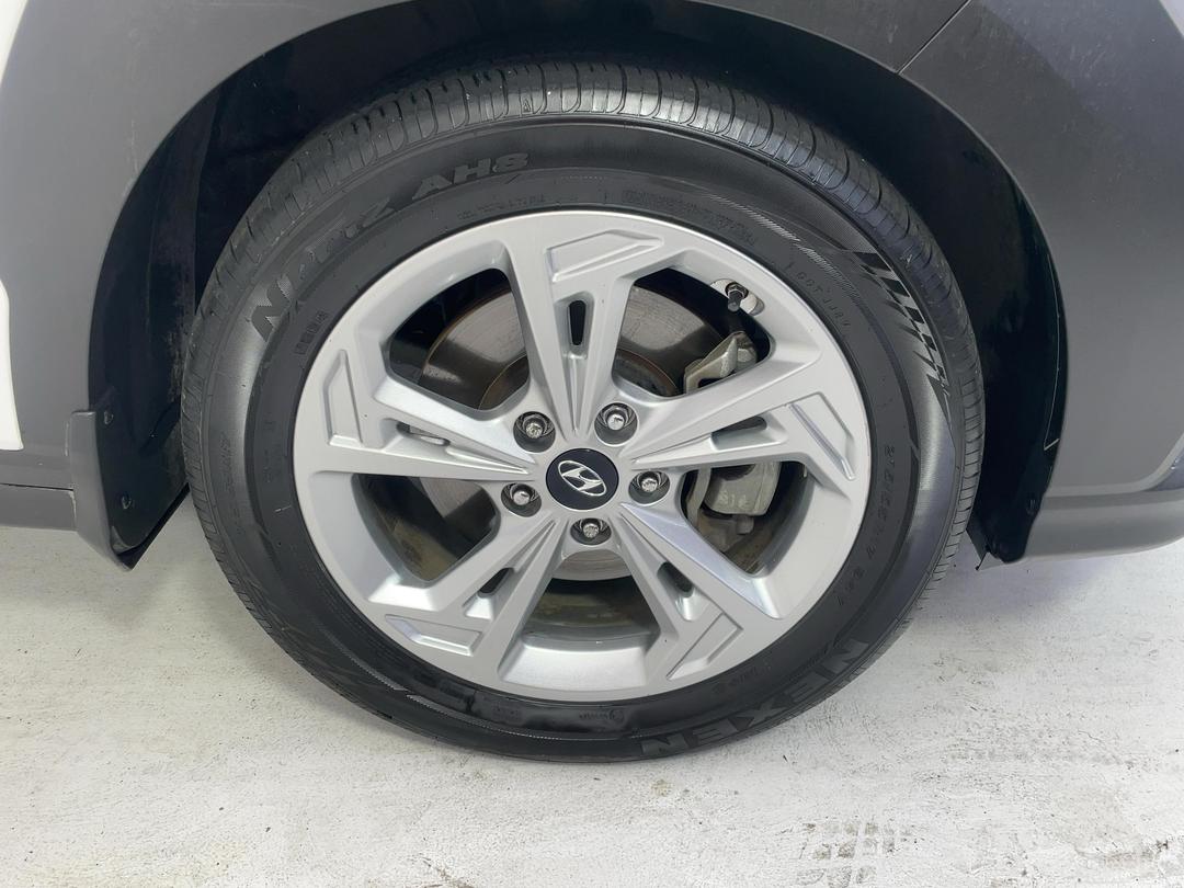 Photo '9' of Hyundai Kona