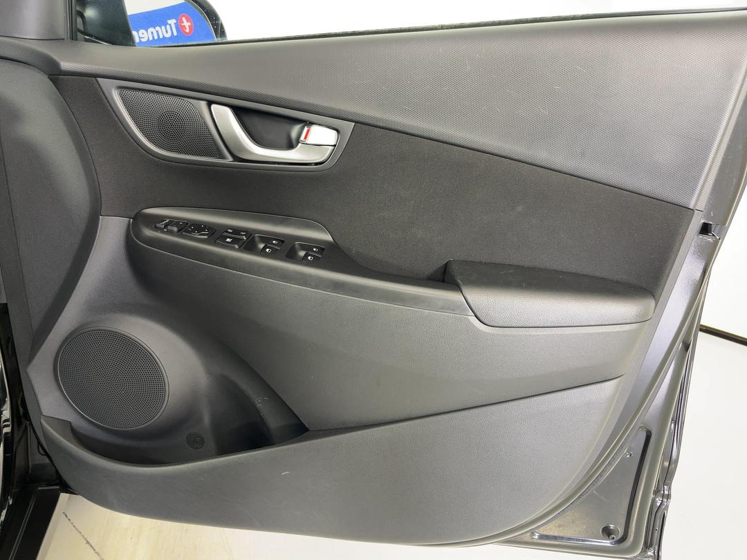 Photo '15' of Hyundai Kona