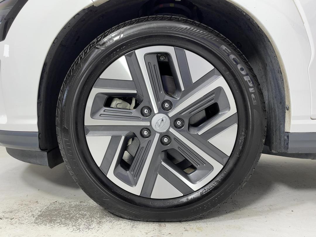Photo '10' of Hyundai Kona
