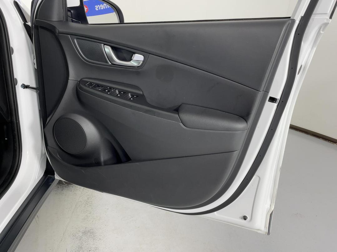 Photo '15' of Hyundai Kona
