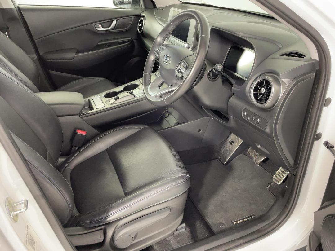 Photo '16' of Hyundai Kona