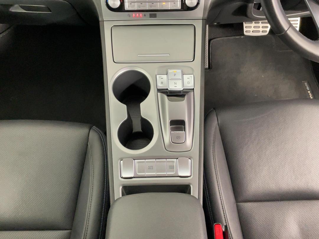 Photo '18' of Hyundai Kona