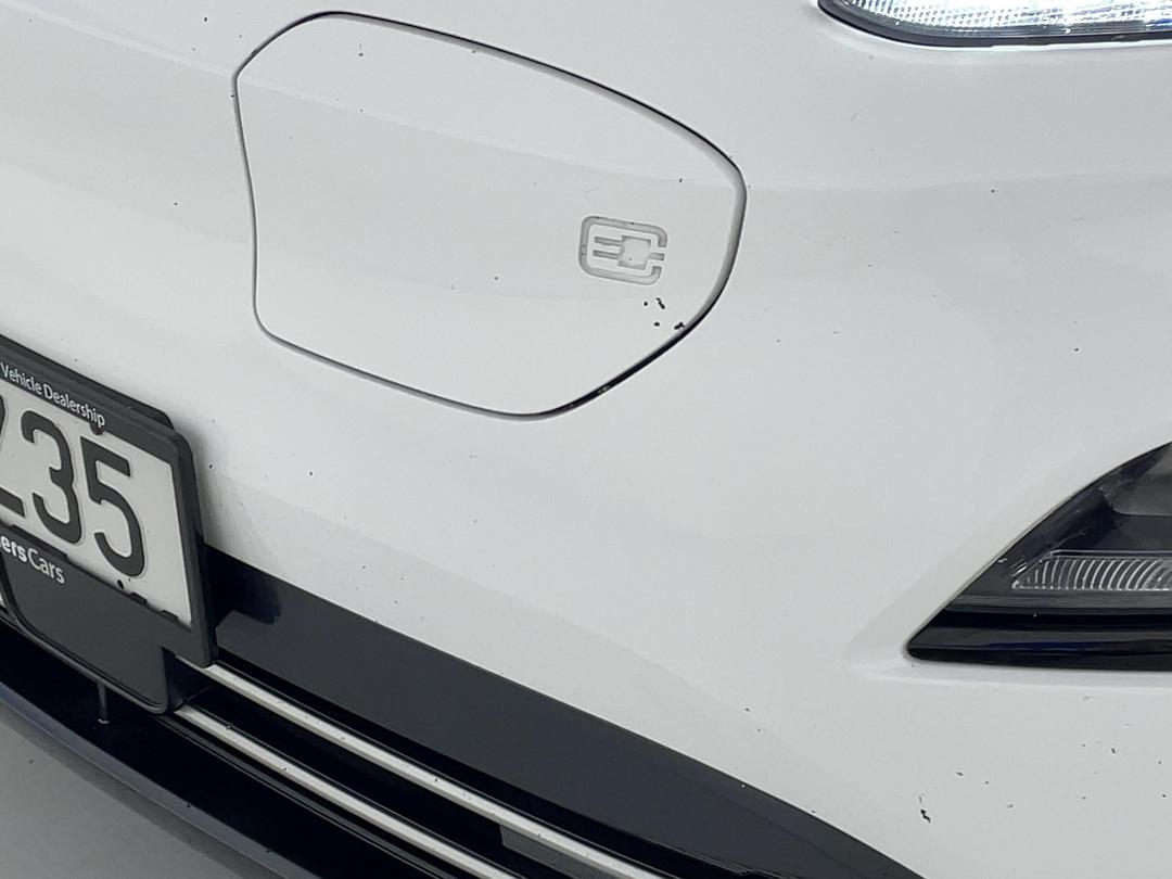 Photo '24' of Hyundai Kona