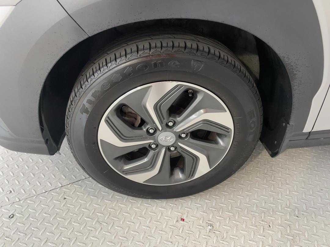 Photo '10' of Hyundai Kona