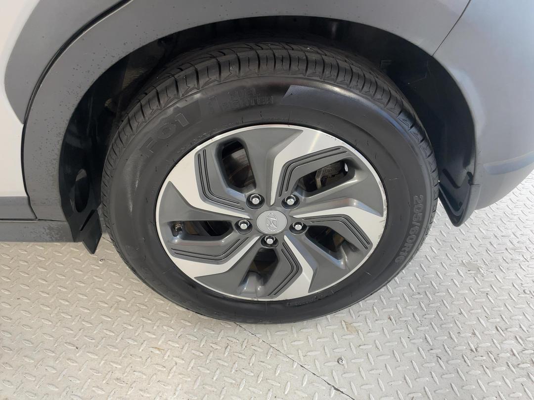 Photo '11' of Hyundai Kona