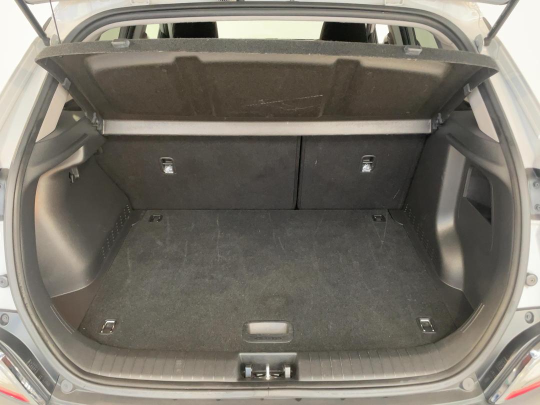 Photo '14' of Hyundai Kona