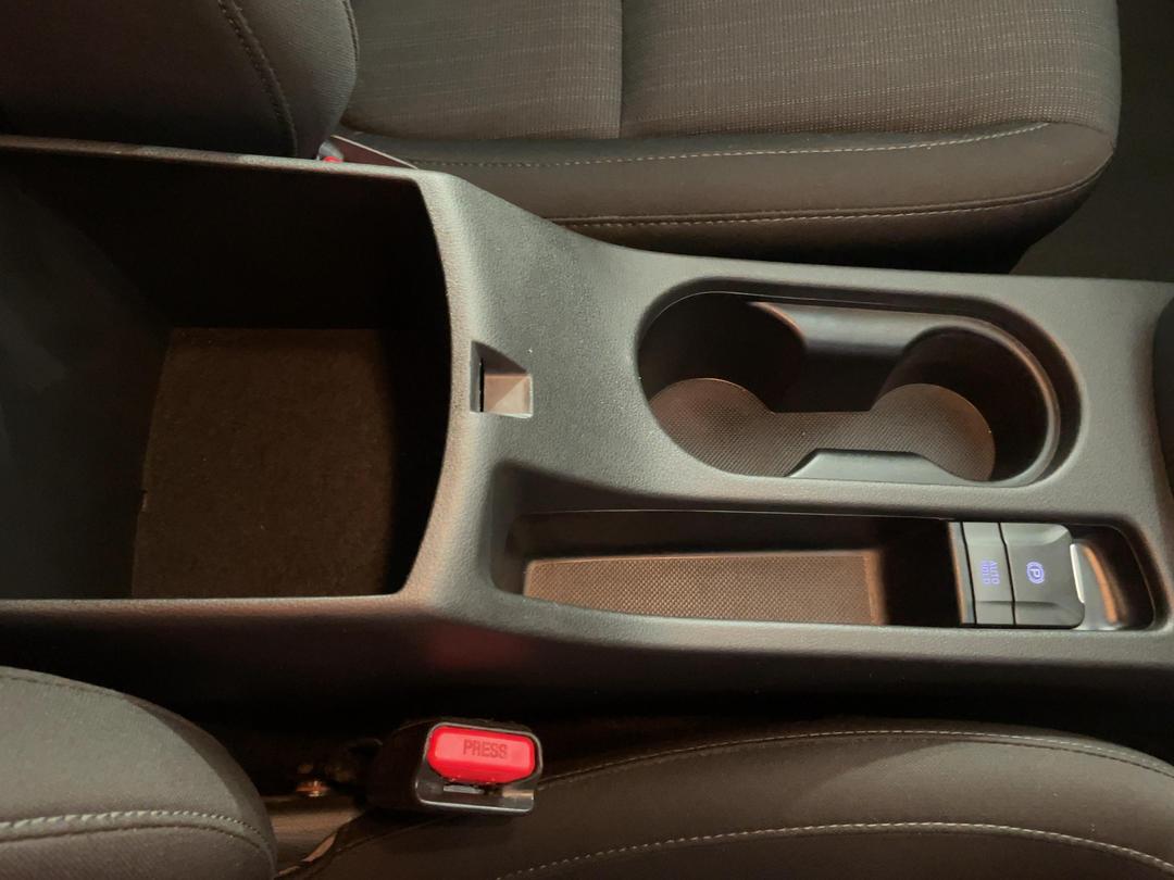 Photo '33' of Hyundai Kona