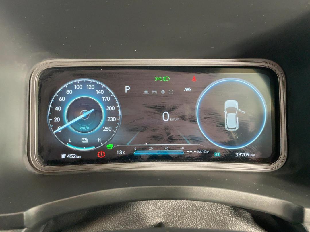 Photo '21' of Hyundai Kona