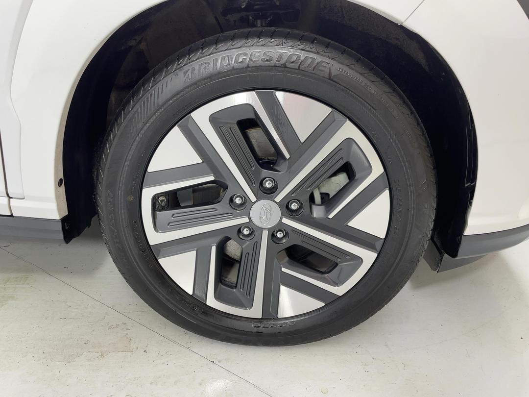 Photo '9' of Hyundai Kona