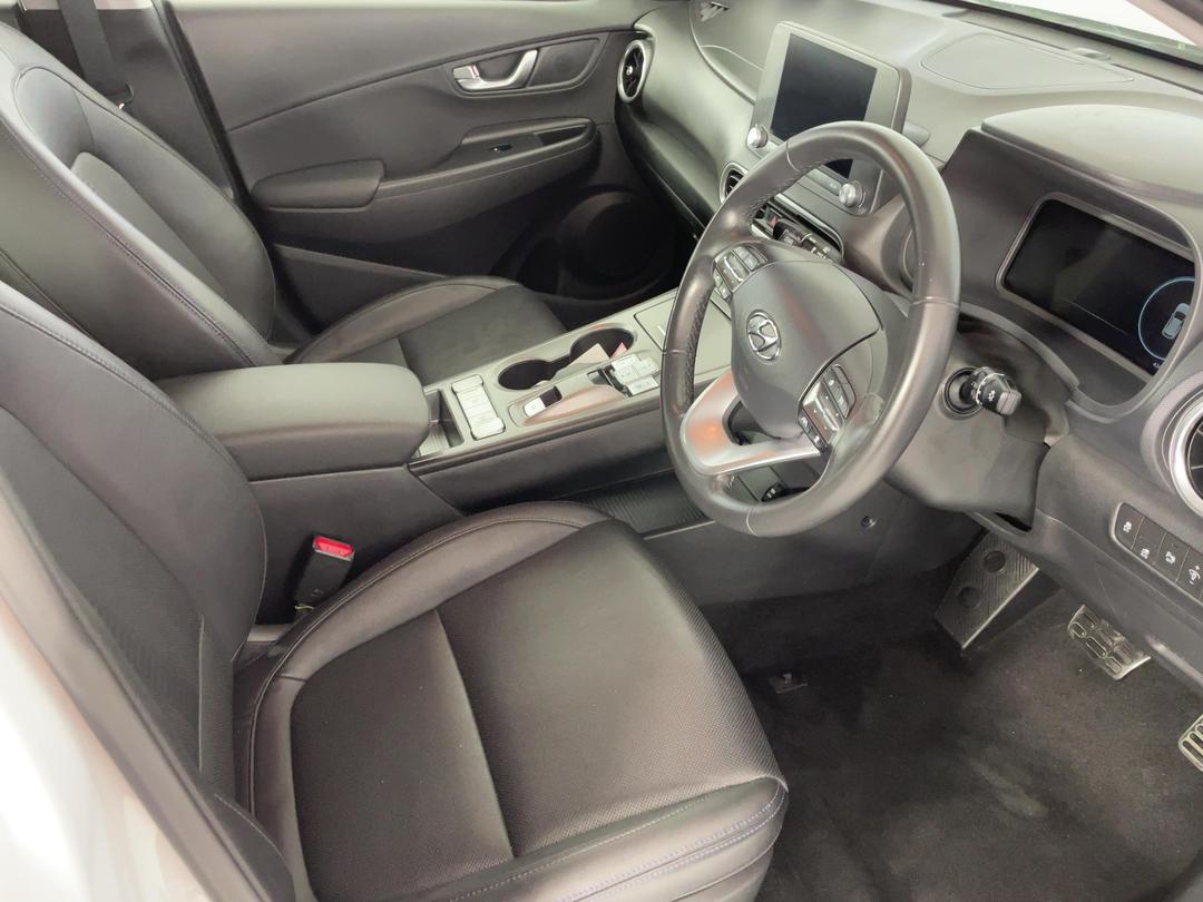 Photo '16' of Hyundai Kona
