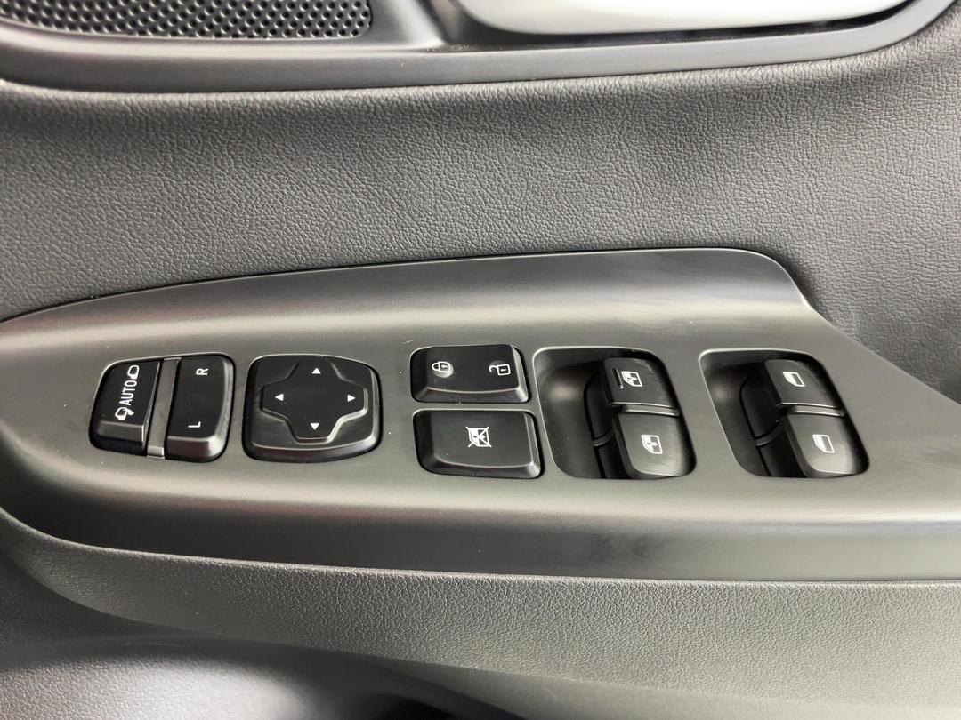 Photo '24' of Hyundai Kona