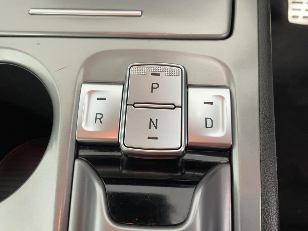 Photo '28' of Hyundai Kona