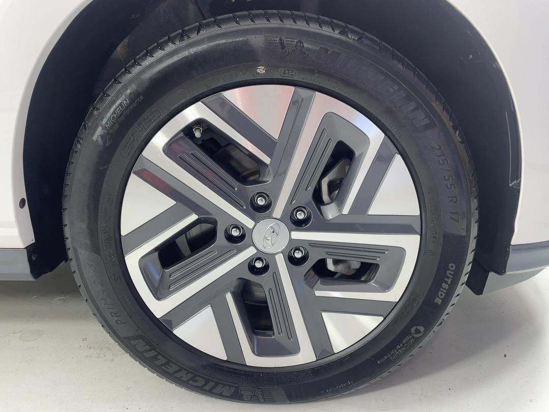 Photo '9' of Hyundai Kona