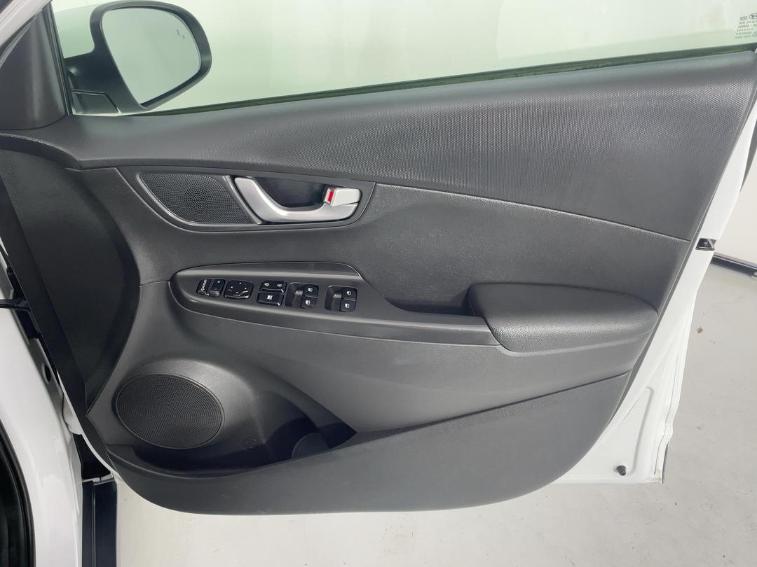Photo '15' of Hyundai Kona