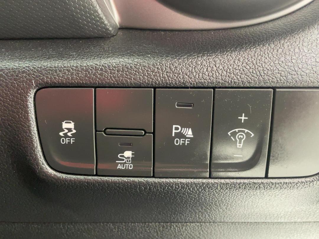 Photo '23' of Hyundai Kona