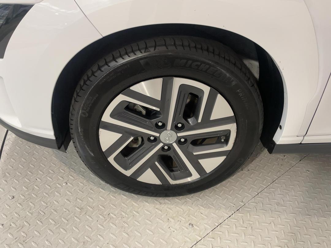 Photo '10' of Hyundai Kona